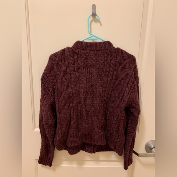 Sweater - Picture 7 of 7